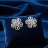 Earing 0010 1