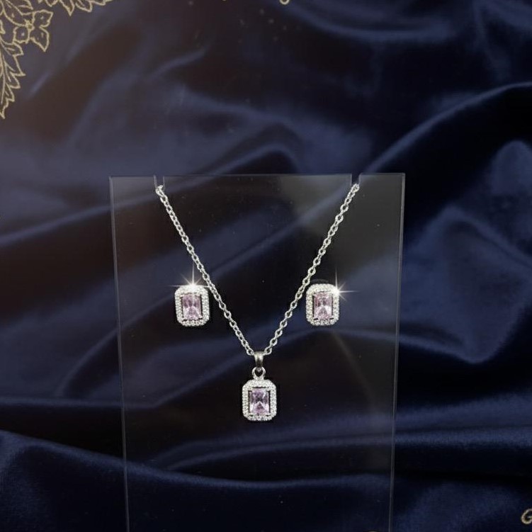 Pendant Set 0003a