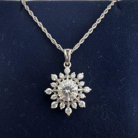 S Pendent 0002 1